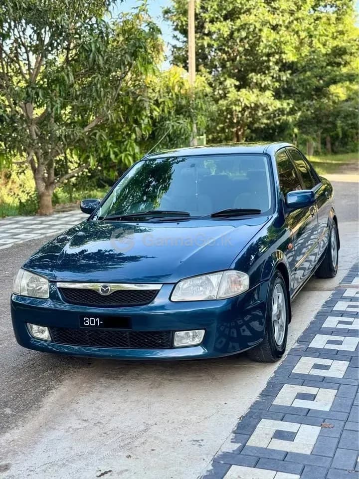Mazda familia 323 bj