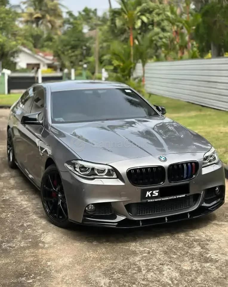 BMW 523i 2012