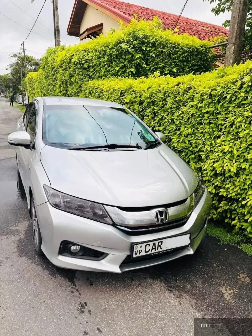 Honda Grace 2016