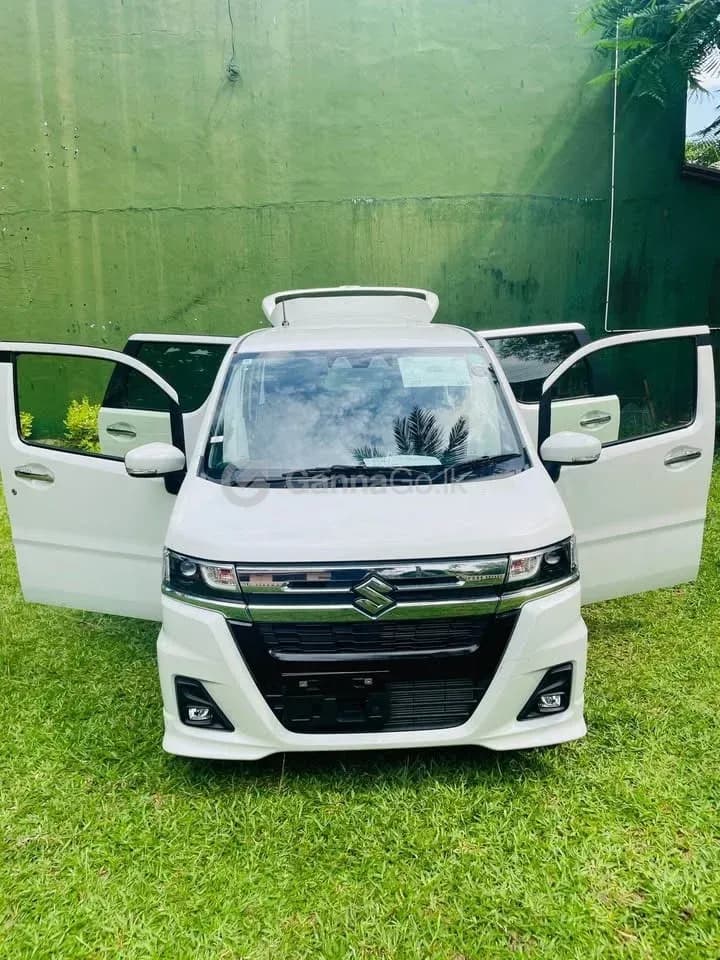 Suzuki Wagon R 2023 - Image 1
