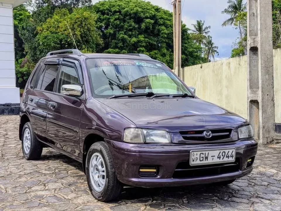Mazda Demio 2000 - Image 1