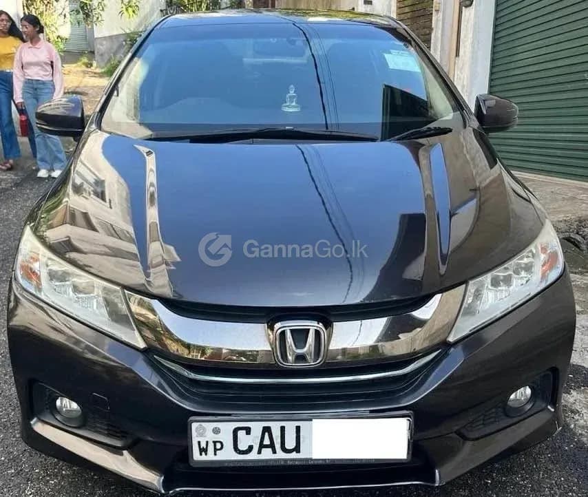 Honda Grace 2017