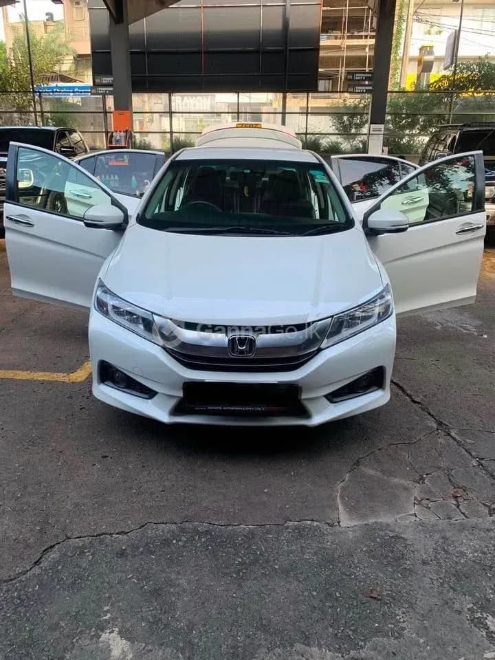 Honda Grace 2014