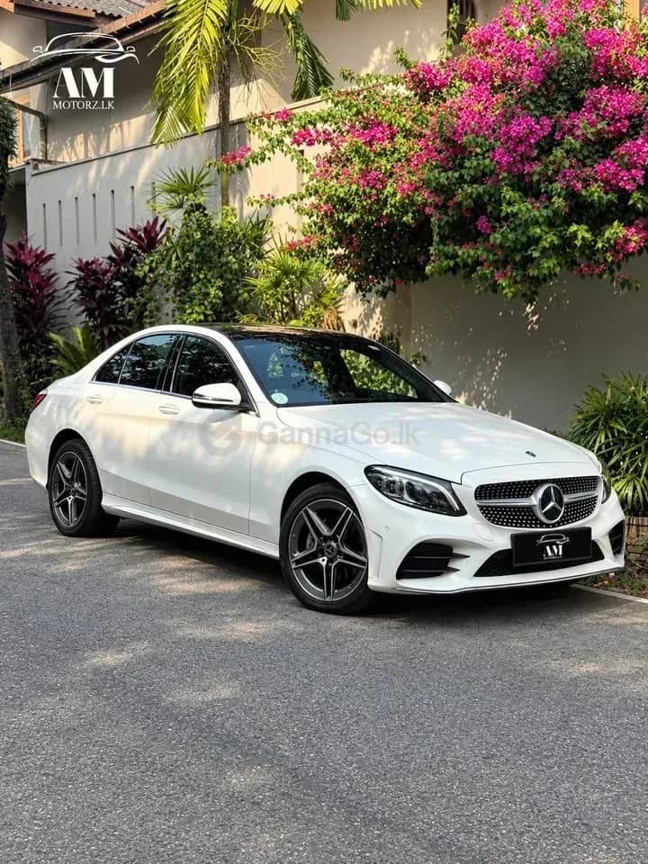 Mercedes-Benz C200 Premium Plus | 2018 - Image 1